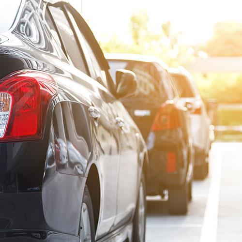 3 cars queued up